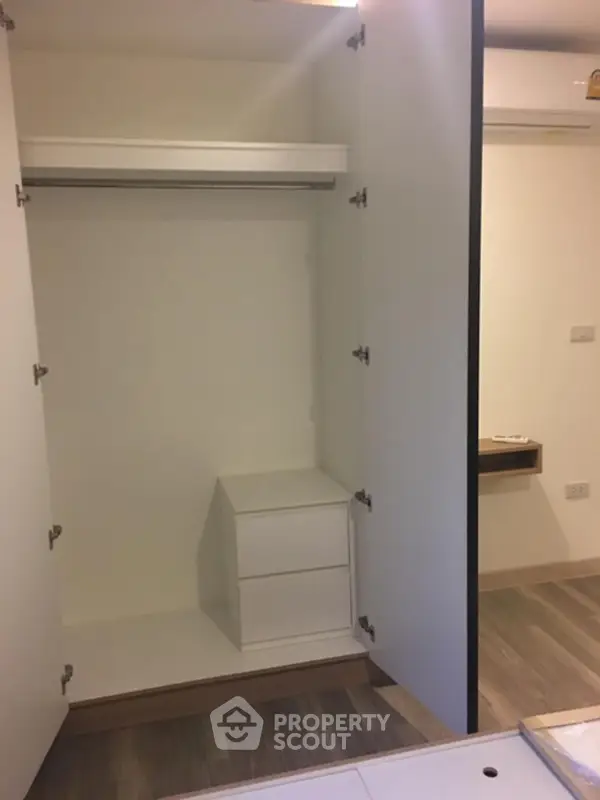 image_rental-7775272