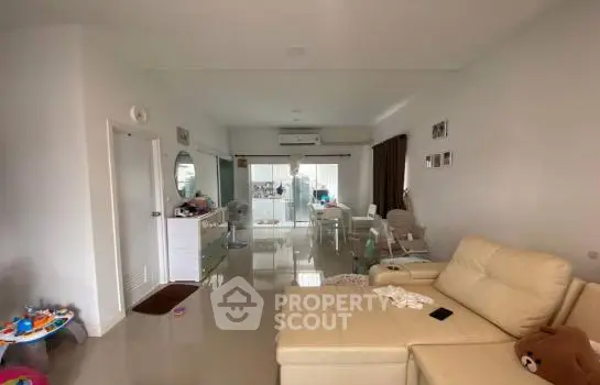 image_rental-8404130