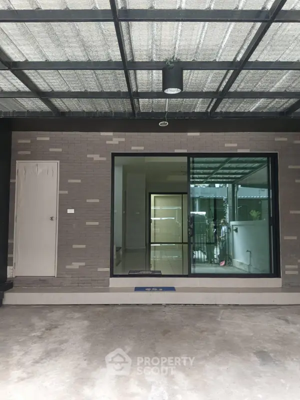 image_rental-24508835