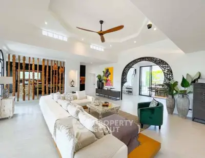 Screenshot 2568-11-20 at 19.03.36.jpg