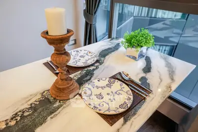 Fully Furnished 1 Bedroom Condo at The Lumpini 24-2