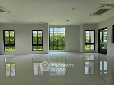 image_rental-30157730