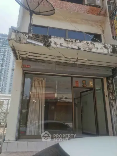 image_rental-31439431