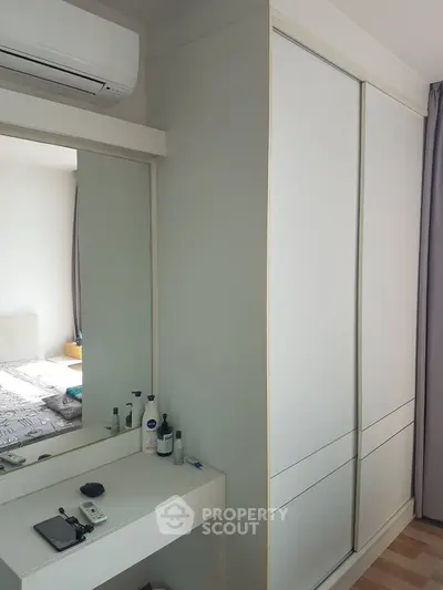 Fully Furnished 1 Bedroom Condo at Centric Scene Sukhumvit 64-4