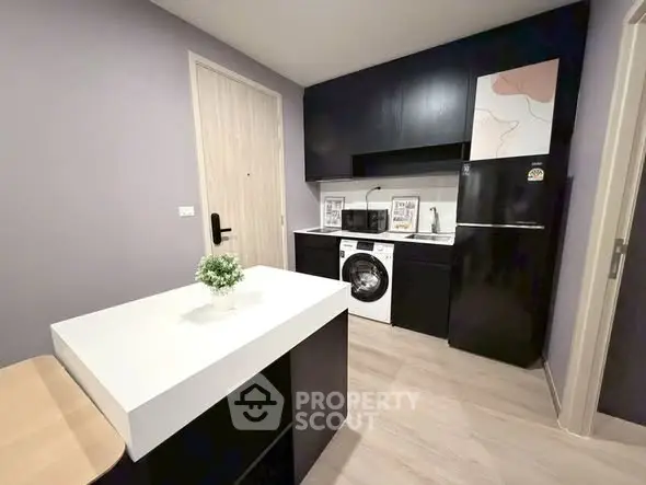 image_rental-28338138