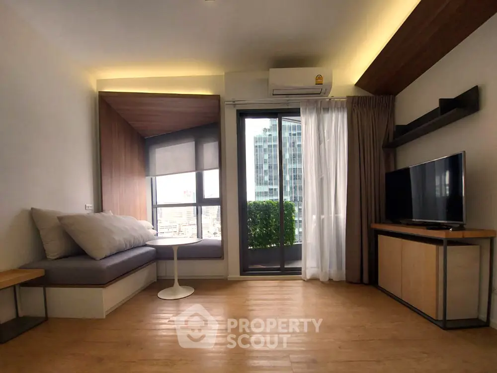  1 Bedroom Condo at Triple Y Residence Samyan Livingroom