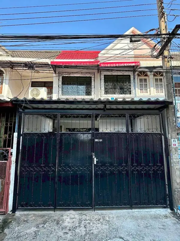 image_rental-29693847