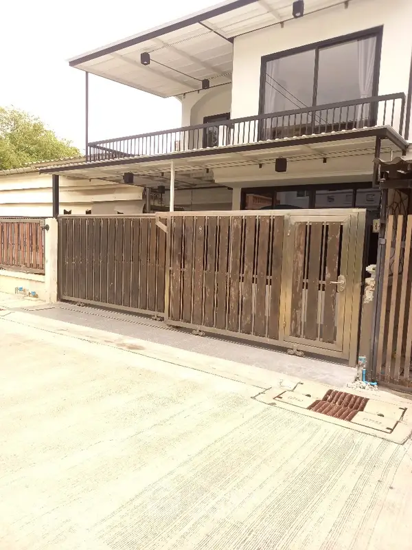 image_rental-12565881