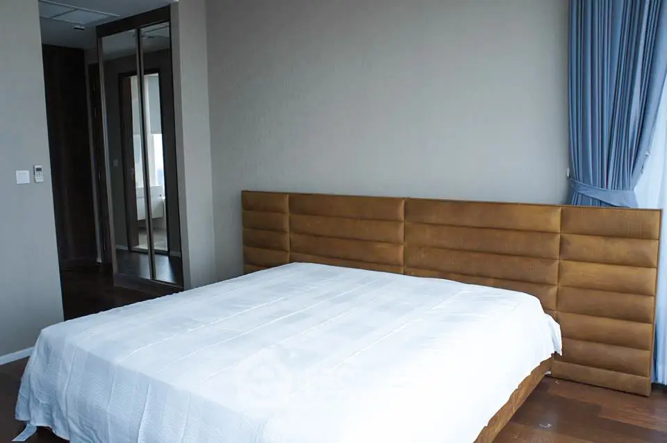  3 Bedrooms Condo at Menam Residences-1