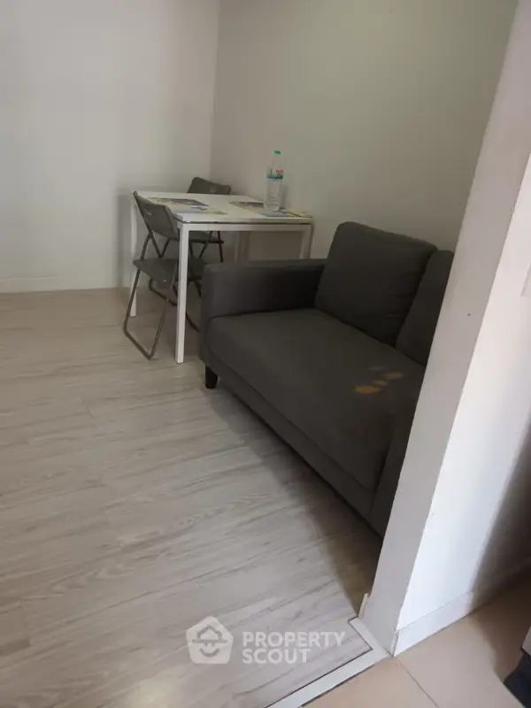 image_rental-12883021