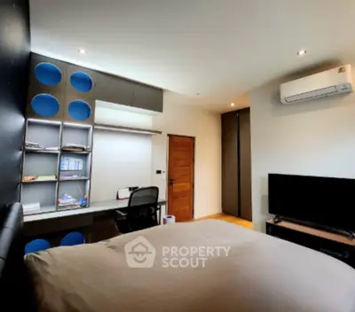 Screenshot 2568-12-24 at 22.04.27.jpg