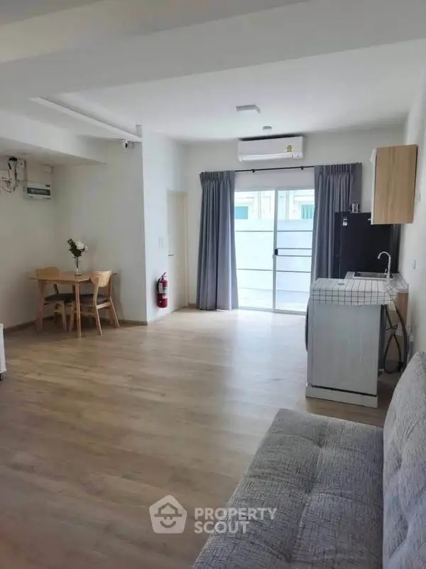 image_rental-27720313