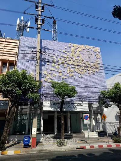 image_rental-27648454