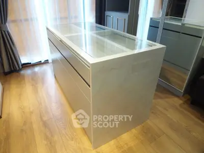  1 Bedroom Condo at Park Origin Phrom Phong-4