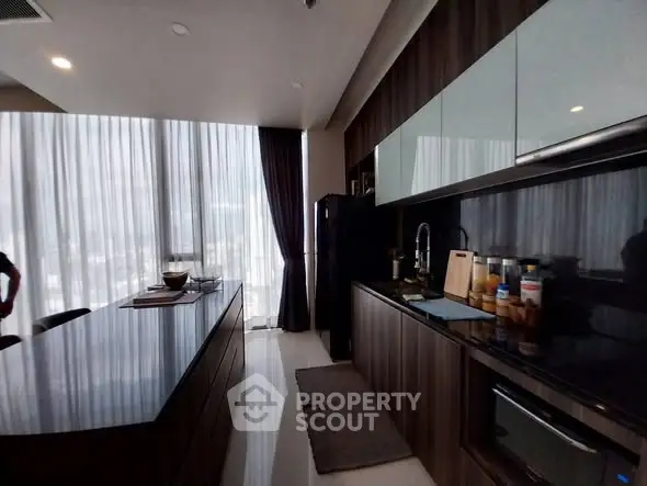 image_rental-28608056