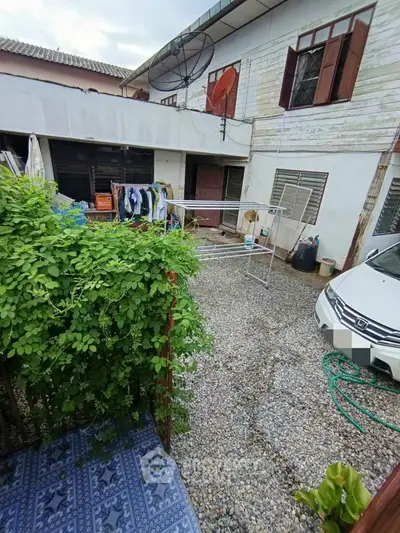 image_rental-27729301