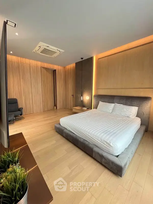 image_rental-30498173