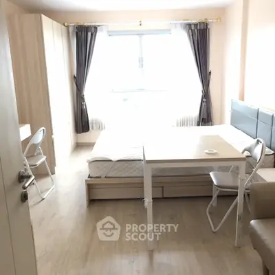  1 Bedroom Condo at Elio Del Ray Sukhumvit 64-3