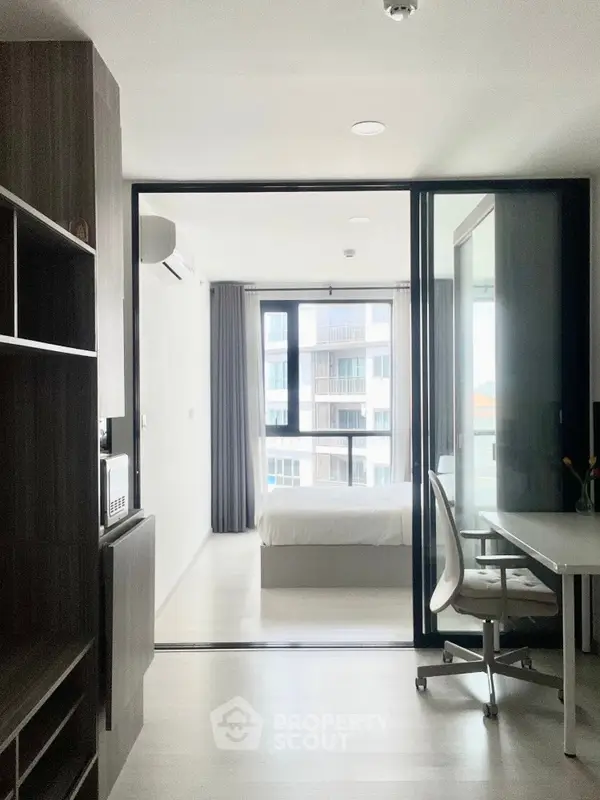 image_rental-17039720