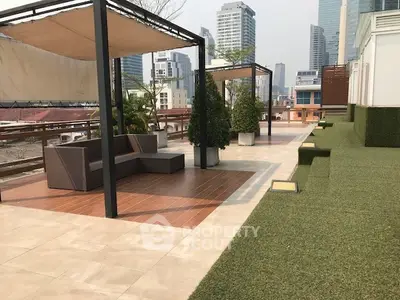  1 Bedroom Condo at Quad Sathon-3