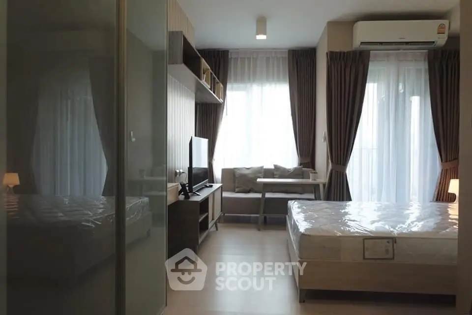 1 Bedroom Condo at Chapter One Eco Ratchada Huaikwang-1