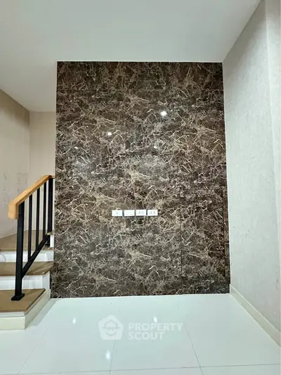 image_rental-28367883