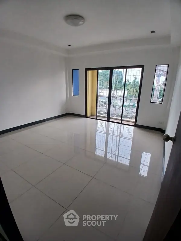 image_rental-31370777