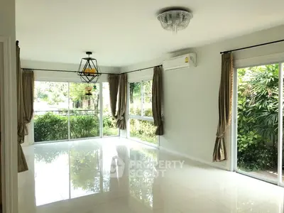 image_rental-30874398