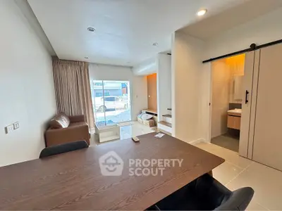 image_rental-28790916