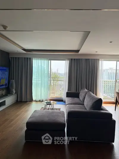 image_rental-28785105