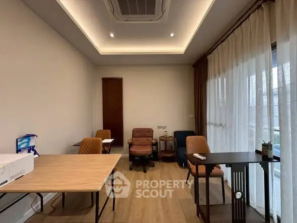 image_rental-27460297