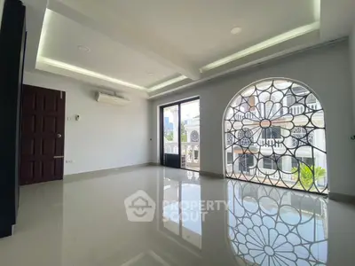 image_rental-31629960