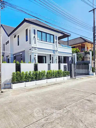 image_rental-30153778