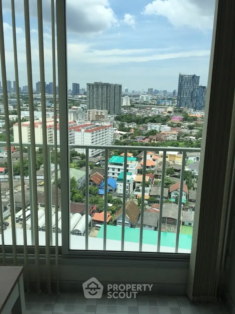  1 Bedroom Condo at Centric Scene Ratchavipha-1