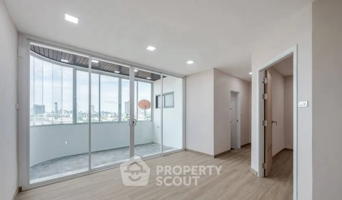 Spacious modern apartment with large balcony and city view