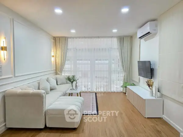 image_rental-27312886