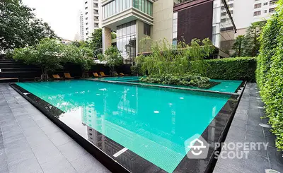  2 Bedrooms Condo at Sukhumvit 24 Home-2