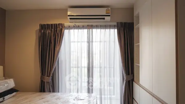 image_rental-11762581