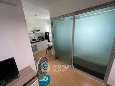 Fully Furnished 1 Bedroom Condo at Aspire Rama 4-3