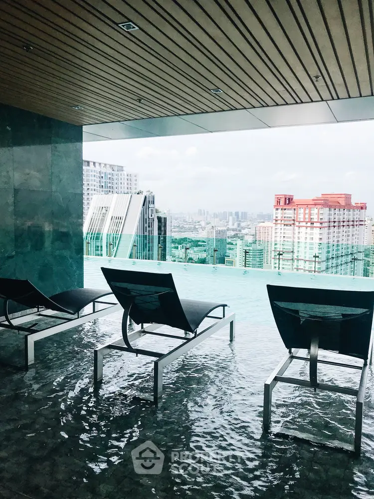  1 Bedroom Condo at Wish Signature Midtown Siam-1