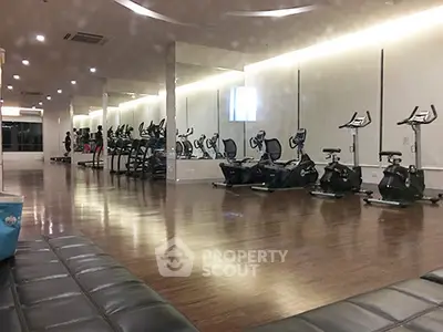  1 Bedroom Condo at The President Sathorn Ratchapruek 3-2