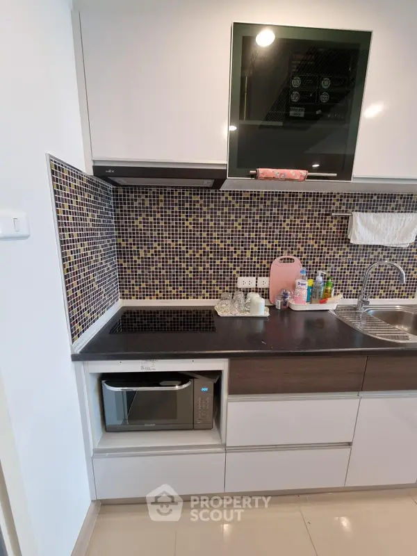 image_rental-13005275