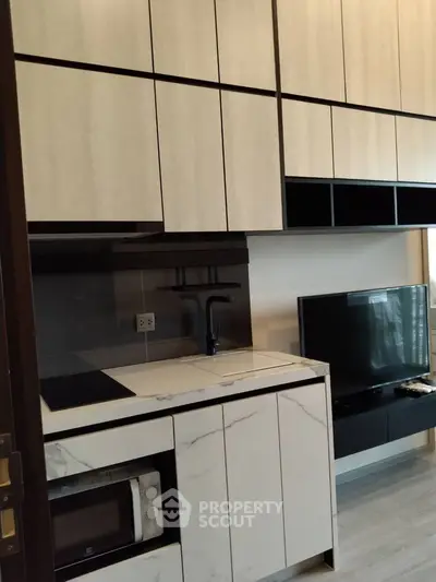 Fully Furnished 1 Bedroom Condo at The Line Sukhumvit 101-2
