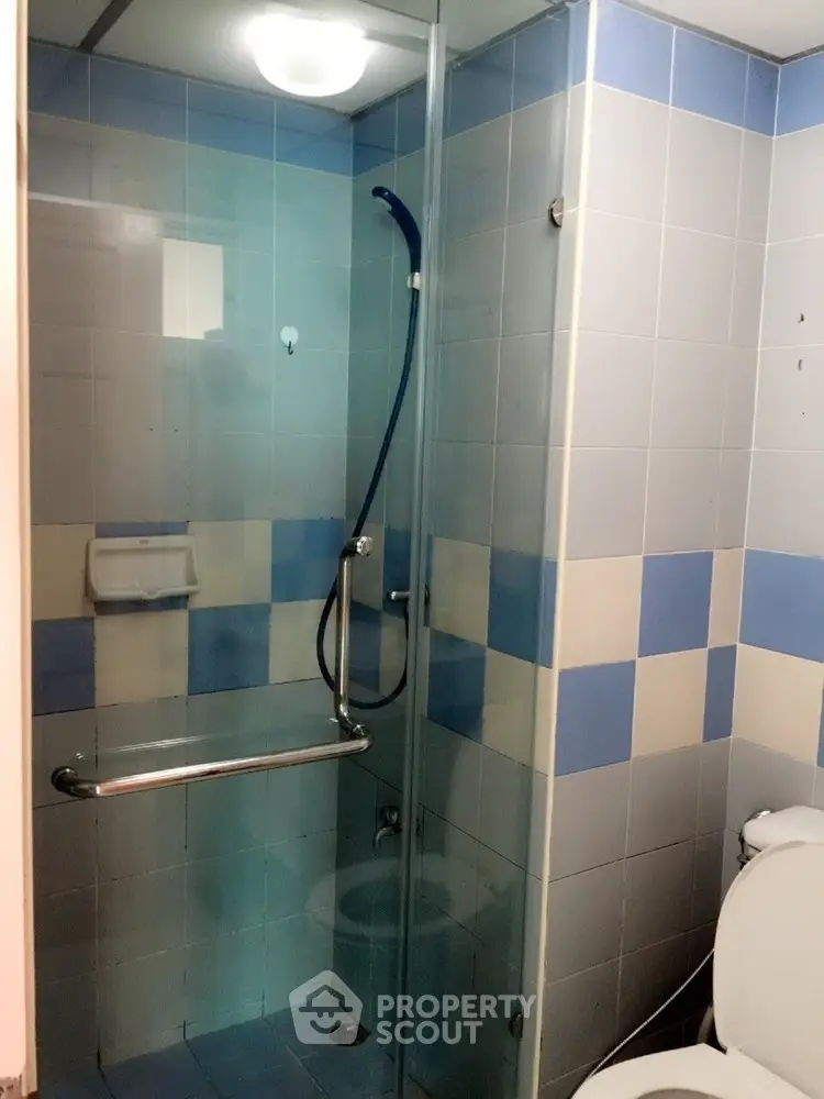  1 Bedroom Condo at Lumpini Center สุขุมวิท 77-1
