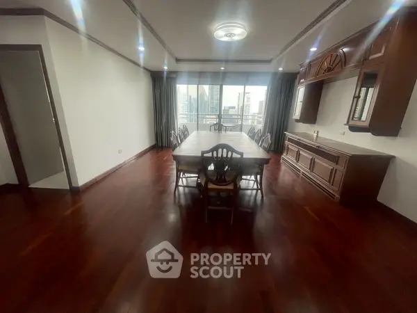 image_rental-29929219