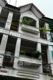 image_rental-29506728