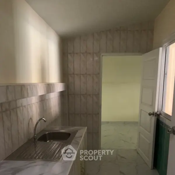 image_rental-8332787