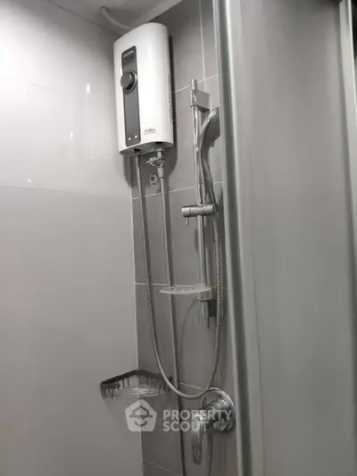 1 Bedroom Condo at Lumpini Place Rama 4 Kluaynamthai-2