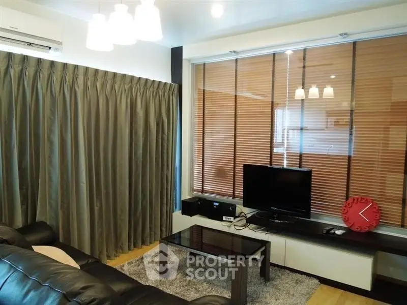  1 Bedroom Condo at The Parkland Taksin Thapa-1