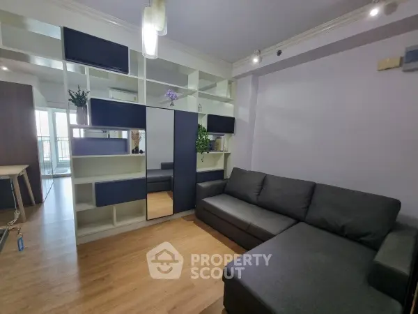 image_rental-29812858